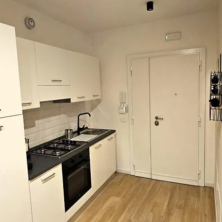 Lux Black Semesterbostad