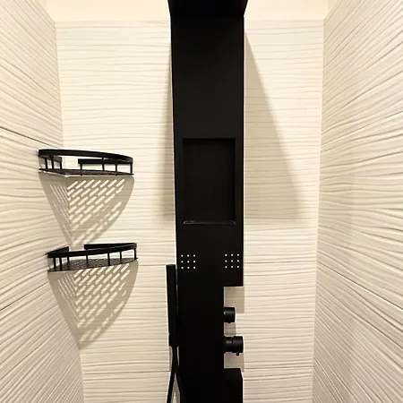 Semesterbostad Lux Black